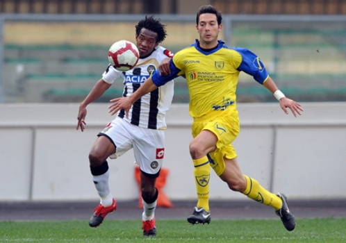 23h00 ngày 21/04, Udinese vs Chievo: Khi một bên đã an phận