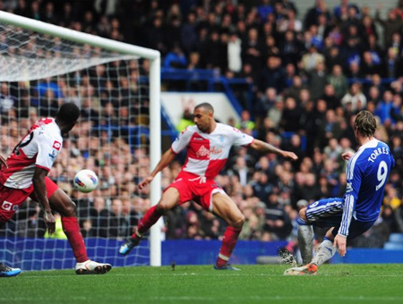 Chấm điểm trận Chelsea- QPR: Ngày của người Tây Ban Nha