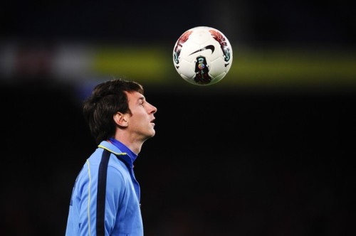 Video La Liga: Pha đi bóng lắc léo và xỏ kim kiến tạo của Messi