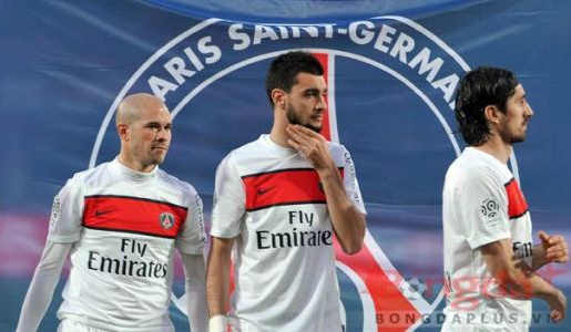 Paris Saint-Germain nên từ bỏ mộng soán ngôi