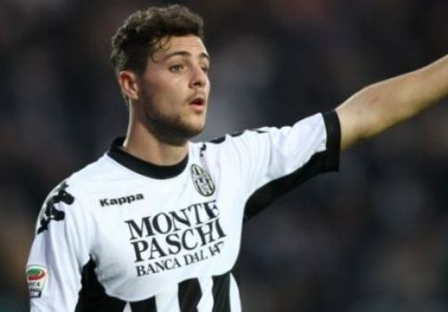 Inter tranh sao của Siena với Juventus