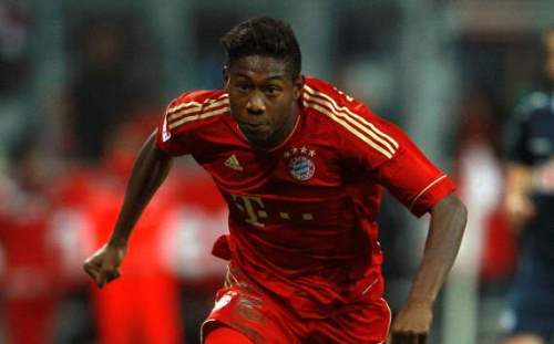 CEO của Bayern Munich đá đểu Barca trong thương vụ Alaba