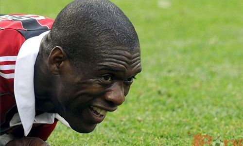 Chia tay Milan, Seedorf sang Brazil “dưỡng già”