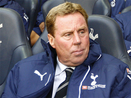 Harry Redknapp mong Chelsea gặp “điềm xấu”