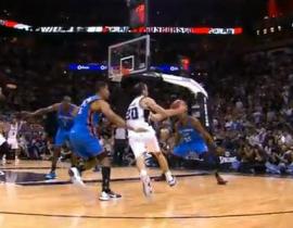 Video NBA: Pha lừa bóng ngoạn mục của Ginobili