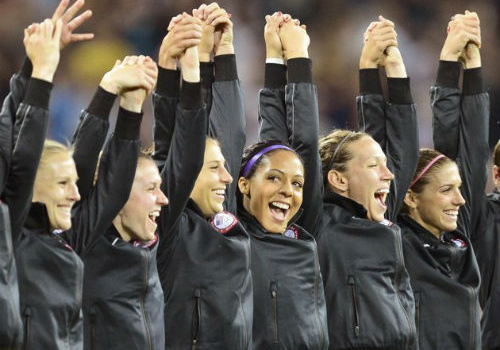 Chùm ảnh: Bóng đá nữ Mỹ vô địch Olympic 2012