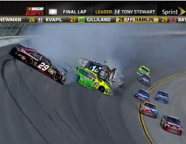 Video: Tai nạn liên hoàn ở giải NASCAR Talladega