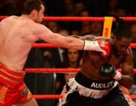 Video: David Price hạ knock-out Audley Harrison