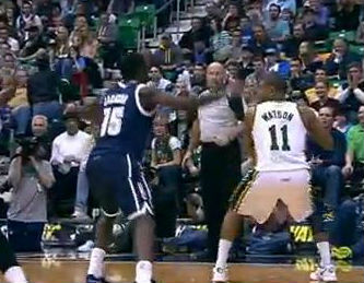 Video NBA: Những pha bóng đẹp nhất ngày 12/02