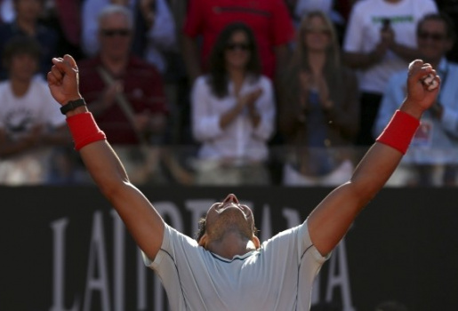 Video Internazionali BNL d'Italia: Nadal giải quyết nhanh Federer