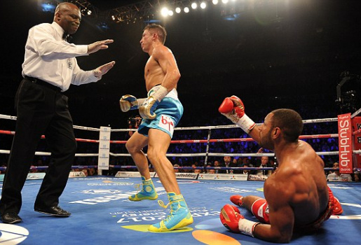 Video: Cậu bé vàng hủy diệt Kell Brook chỉ sau 5 hiệp