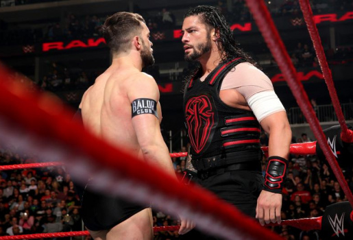 Video top 10 khoảnh khắc ấn tượng nhất Monday Night Raw vừa rồi