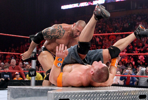 Video top 10 cú Batista Bombs tàn khốc của Batista