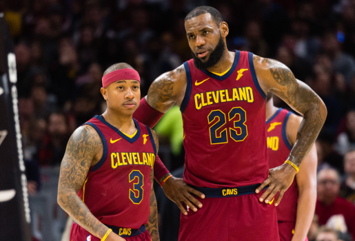 Video NBA: Song sát LeBron James & Isaiah Thomas giúp Cavaliers bắn hạ Magic