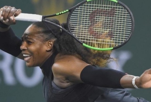 Video Serena Williams gieo sầu cho đóa hồng Trung Á ở Indian Wells