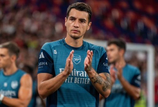 Arsenal giữ Kiwior nhưng cầu thủ vẫn cân nhắc tìm cơ hội mới