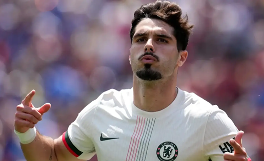 Maresca hết lời ca ngợi Pedro Neto trước cuộc chạm trán đội bóng cũ Wolves