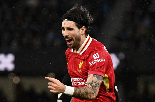 Liverpool dưới thời Arne Slot: Szoboszlai – ngọn đuốc hy vọng trong cơn khủng hoảng