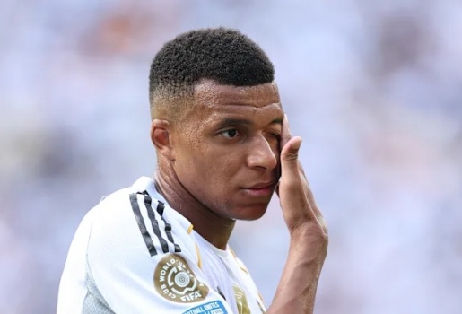 Mbappe không đòi hỏi áo số 10, Real Madrid chủ động quyết định gây bất ngờ