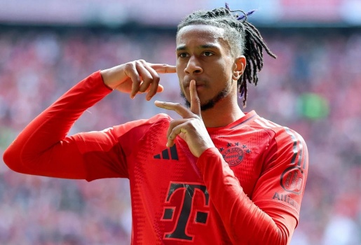 Bayern Munich đẩy nhanh gia hạn hợp đồng với Michael Olise giữa cơn bão săn đón từ Premier League