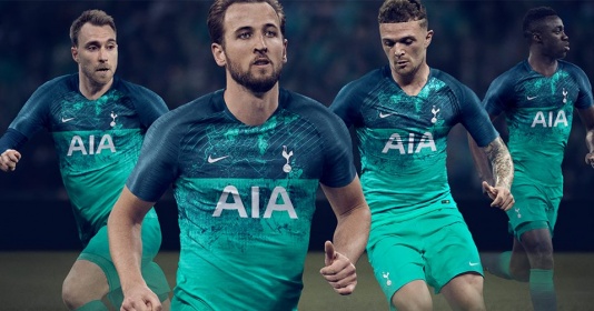Cận Cảnh Áo Đấu Thứ 3 Lạ Lẫm Của Tottenham Hotspur