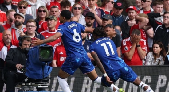 Hạ màn Premier League: Chelsea bản lĩnh lấy vé C1; MU khép lại tham vọng của Aston Villa