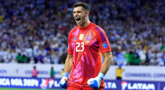 Emiliano Martinez và hiệu ứng domino tại Man Utd