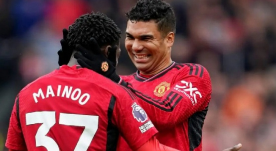 Tam tấu Casemiro - Fernandes - Mainoo giúp Man Utd hạ gục Fulham