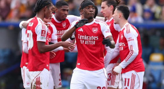 Ghi 100 bàn mùa này, ai dám chê Arsenal nhàm chán?