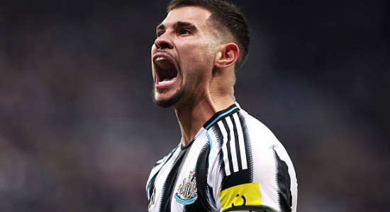 Vụ Bruno Guimaraes chỉ là màn tung hỏa mù của Man Utd?