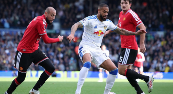 Vì sao trận hòa của Man Utd trước Leeds gây tranh cãi?