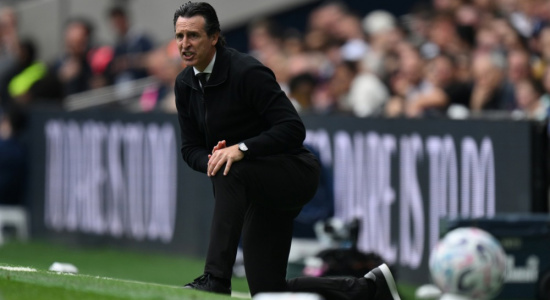 Khi những kẻ tử tế của Unai Emery quật ngã Man City