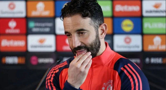 Man United chịu áp lực chuyển nhượng tiền đạo, Amorim đối mặt bài toán mới