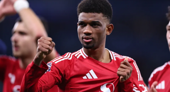 Ruben Amorim tạo bất ngờ với cặp wing-back Dorgu và Amad Diallo