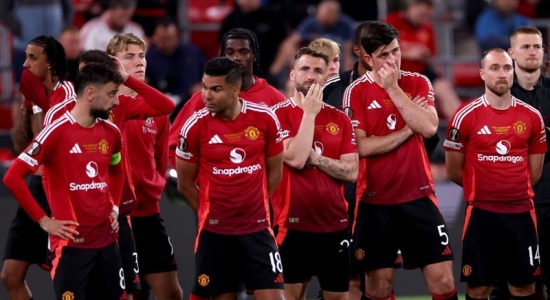 Manchester United tụt giá trị đội hình nặng nhất mùa 2024/25, Napoli và Arsenal gây sốc