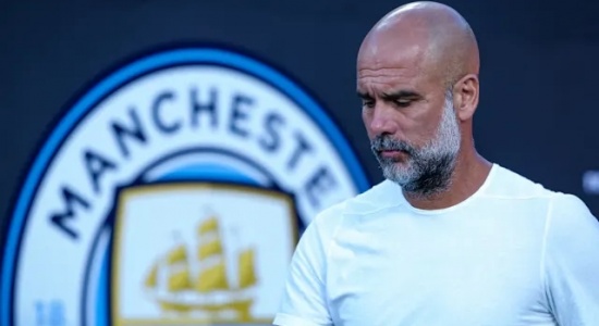 Quỹ lương Ngoại hạng Anh 2025/26: Liverpool hiệu quả hơn Man City, MU chi khủng nhưng kém xa
