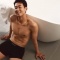 Son Heung-min khoe thân hình tạc tượng khi chụp mẫu nội y