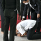 Thủ môn Thái Lan gây tai nạn quỳ lạy xin lỗi gia đình nạn nhân