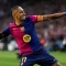 Raphinha tiết lộ lý do chỉ gia hạn hợp đồng với Barcelona đến năm 2028