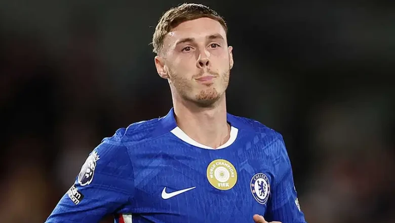 Morgan Rogers tiết lộ tin gia nhập Chelsea cho Cole Palmer