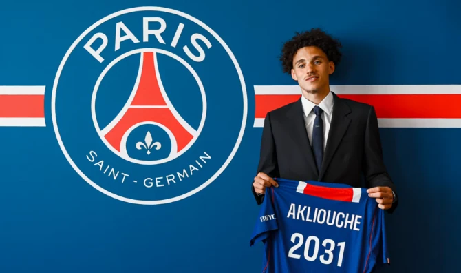 CHÍNH THỨC! Maghnes Akliouche gia nhập PSG, nhận áo số 11