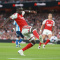 CĐV Arsenal đòi loại bỏ Saka