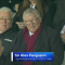 CĐV bất ngờ khi thấy Sir Alex Ferguson ngồi cạnh nhân vật thân quen tại Elland Road