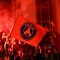 Bạo loạn sau chiến thắng 5-0 của PSG khiến cảnh sát vất vả giải tán