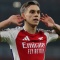Leandro Trossard có thể rời Arsenal giữa lúc đàm phán hợp đồng bế tắc
