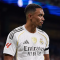 Alexander-Arnold ra mắt Real Madrid thảm họa, fan Liverpool hả hê 'ăn mừng'