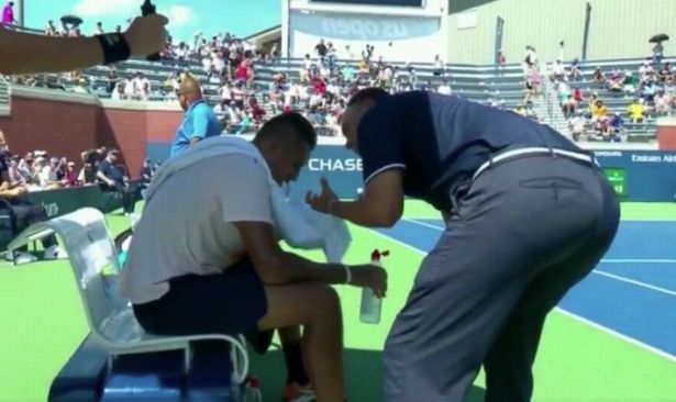 0_Kyrgios-Umpire
