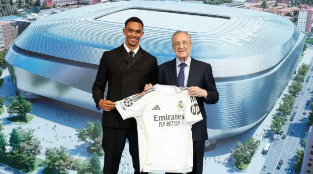 Trent Alexander-Arnold nhận quà đặc biệt ngay sau lễ ra mắt Real Madrid
