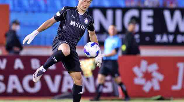 Bùi Tiến Dũng chia sẻ trước trận play-off SHB Đà Nẵng gặp Bình Phước