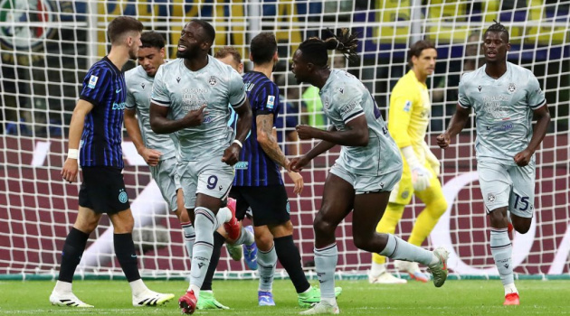 Inter thua đau Udinese 2-1, Juventus giữ vững chiến thắng tối thiểu